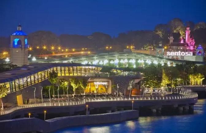 比新加坡好玩的地方,新加坡必逛购物点