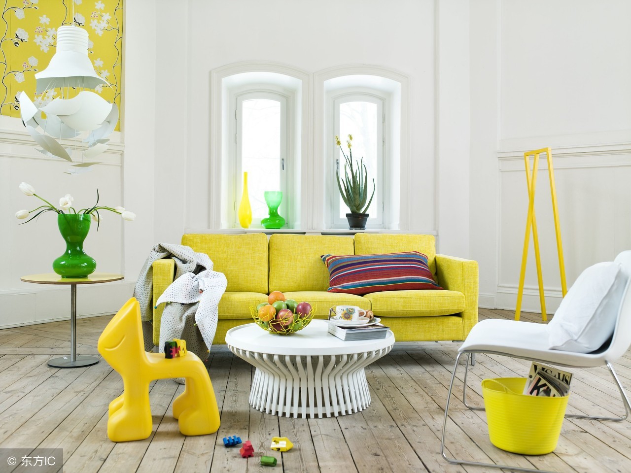 贴壁纸不会有气泡的方法,冬季贴壁布天热鼓包吗