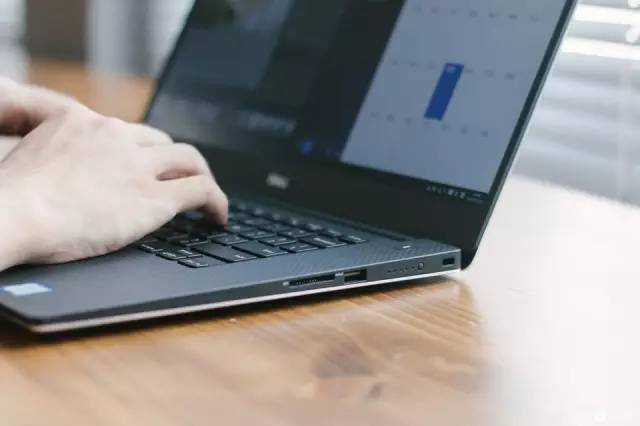 让其他笔记本黯然失色，戴尔XPS15体验