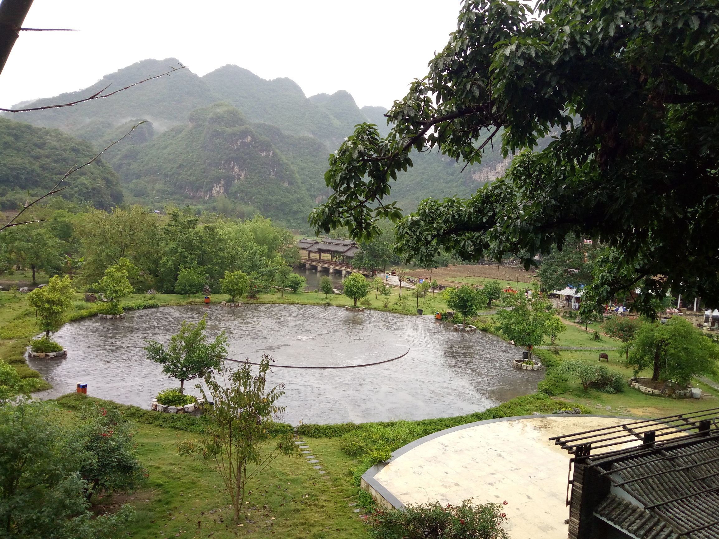 7月慢享时光，请不要放过普者黑