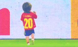 足球虎父无犬子,虎父无犬打脸完整版