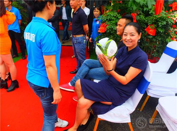 巅峰体育训练营,林峰体育