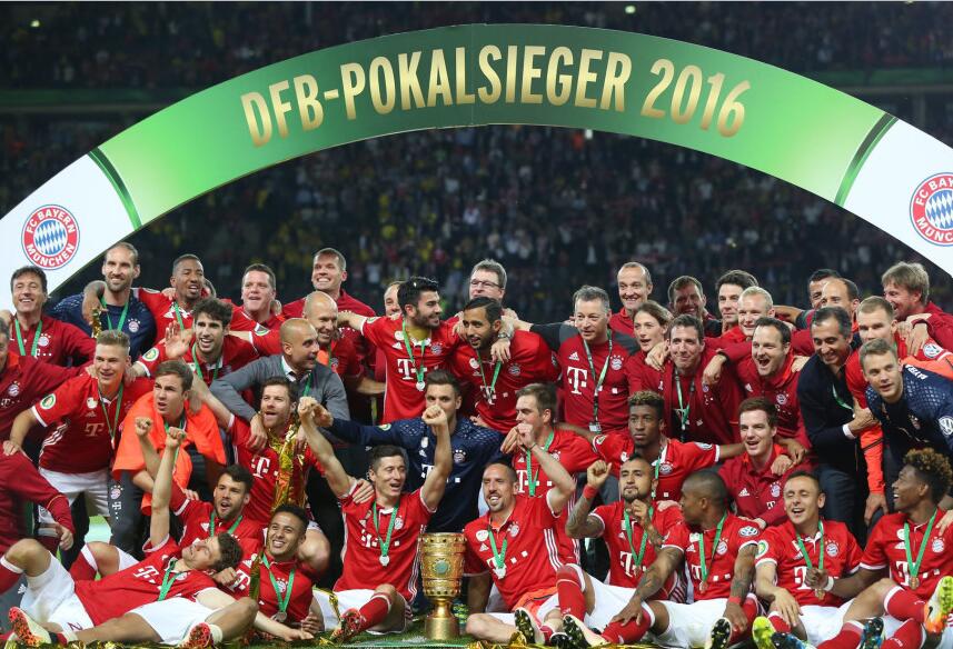 冷门之夜拜仁皇马巴黎全告负,欧冠皇家马德里vs曼联2023-2024