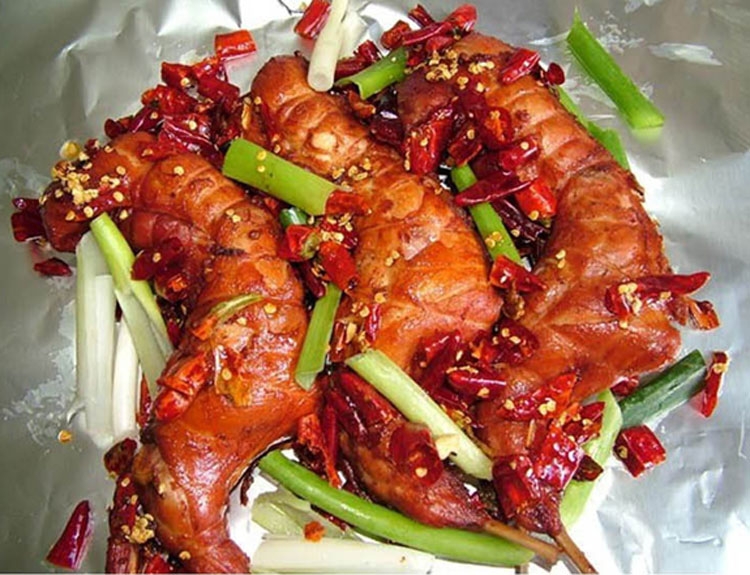 只吃两餐不吃肉,只吃2顿饭其余什么都不吃