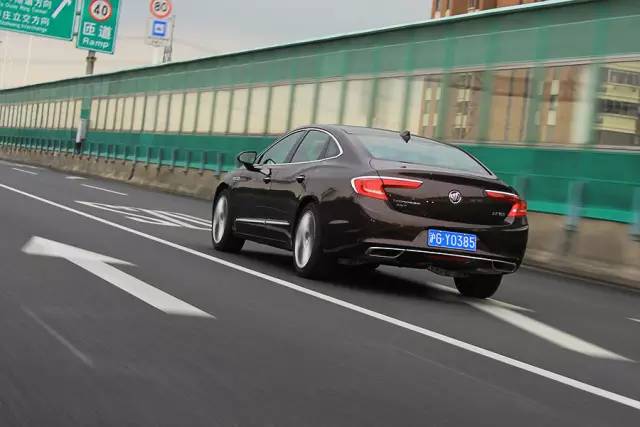 新款君越颜值巅峰,比君越高档一点的别克