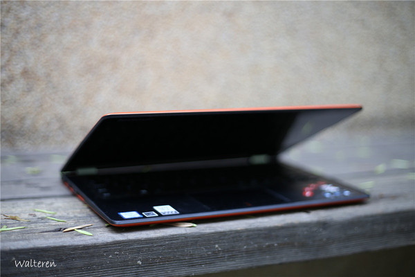 yoga700-11isk多大屏幕,yoga710切换平板和电脑模式