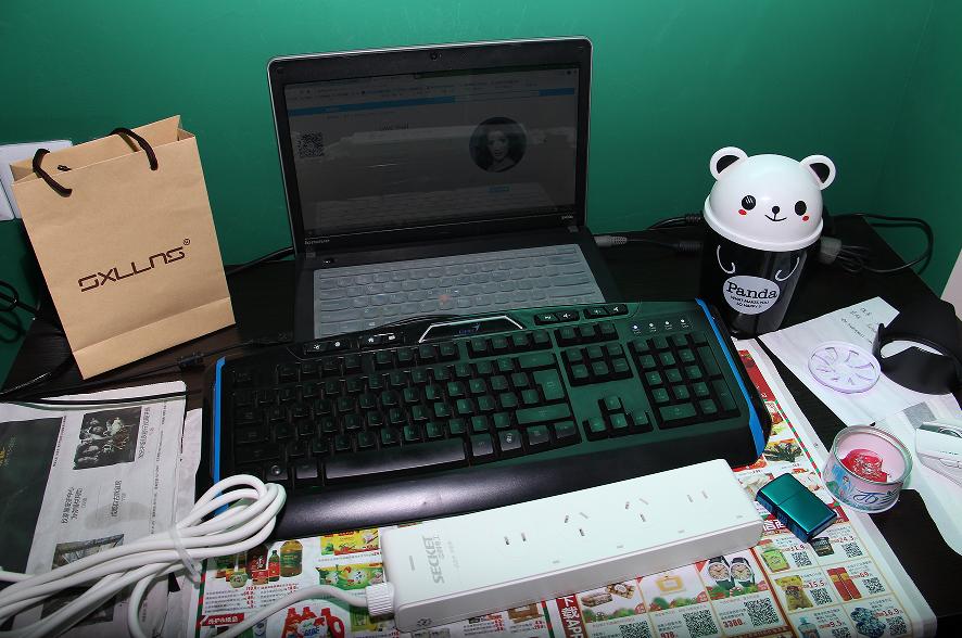 防触电插排,防触电排插