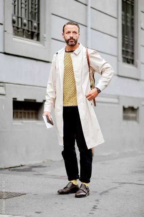 男人爱机车，但女人爱的是你穿的那件皮夹克