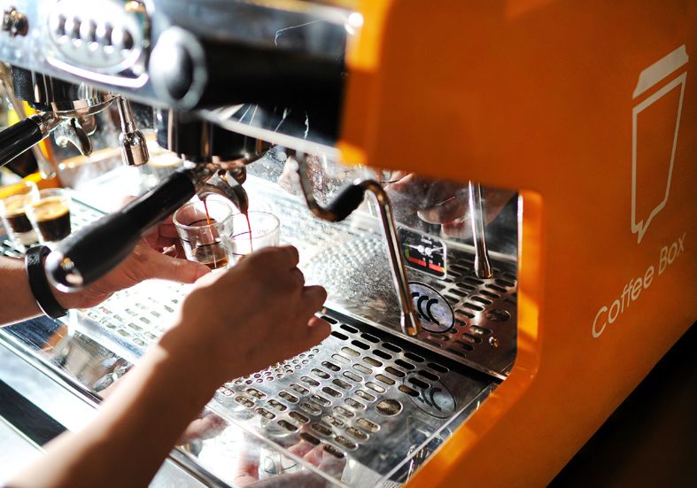 1.58亿元融资加持，连咖啡如何靠“外送”走出星巴克之外的另一条路？