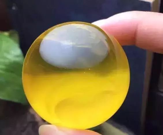 鉴别蜜蜡真假的十个方法,鉴别蜜蜡真假视频全过程