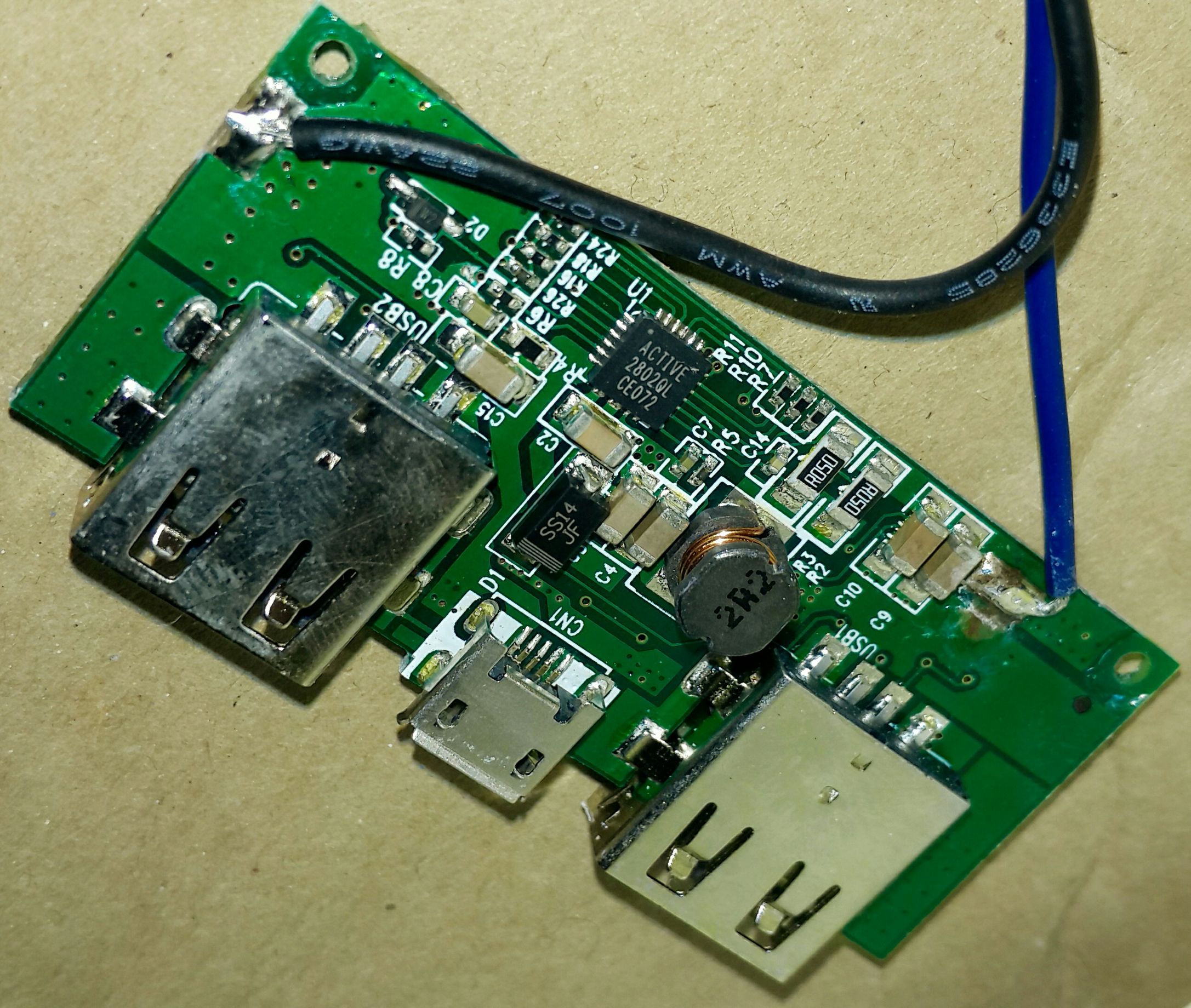 与乐磁吸充电宝拆解,拆解充电宝100000毫安