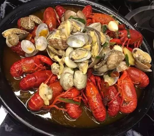 第一批吃小龙虾视频,第一个吃小龙虾的人