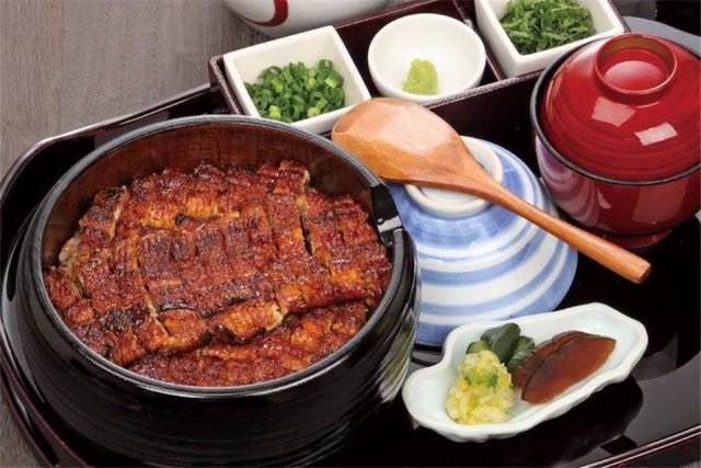 去日本一定不要错过这些美食呀,深夜放毒的日本美食