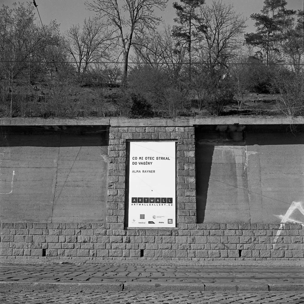 “我爸在我*体下**里放过什么”，这场展览，看过的人都沉默了！