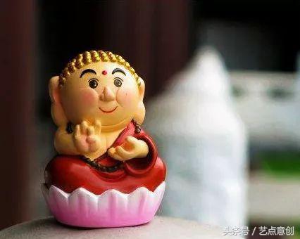 「寺庙周边」竟然碾压故宫淘宝？佛祖卖起萌来真让人招架不住