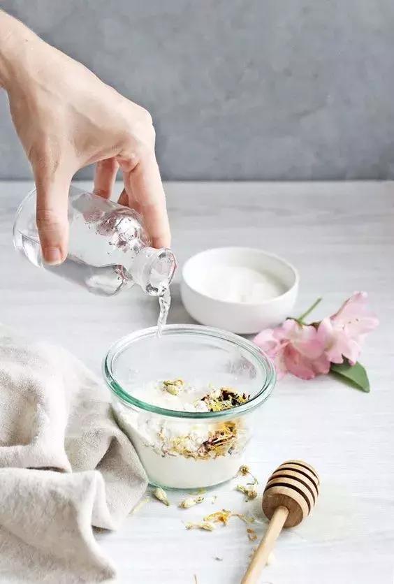 用什么洗碗既去油又无残留,洗碗加什么去油污