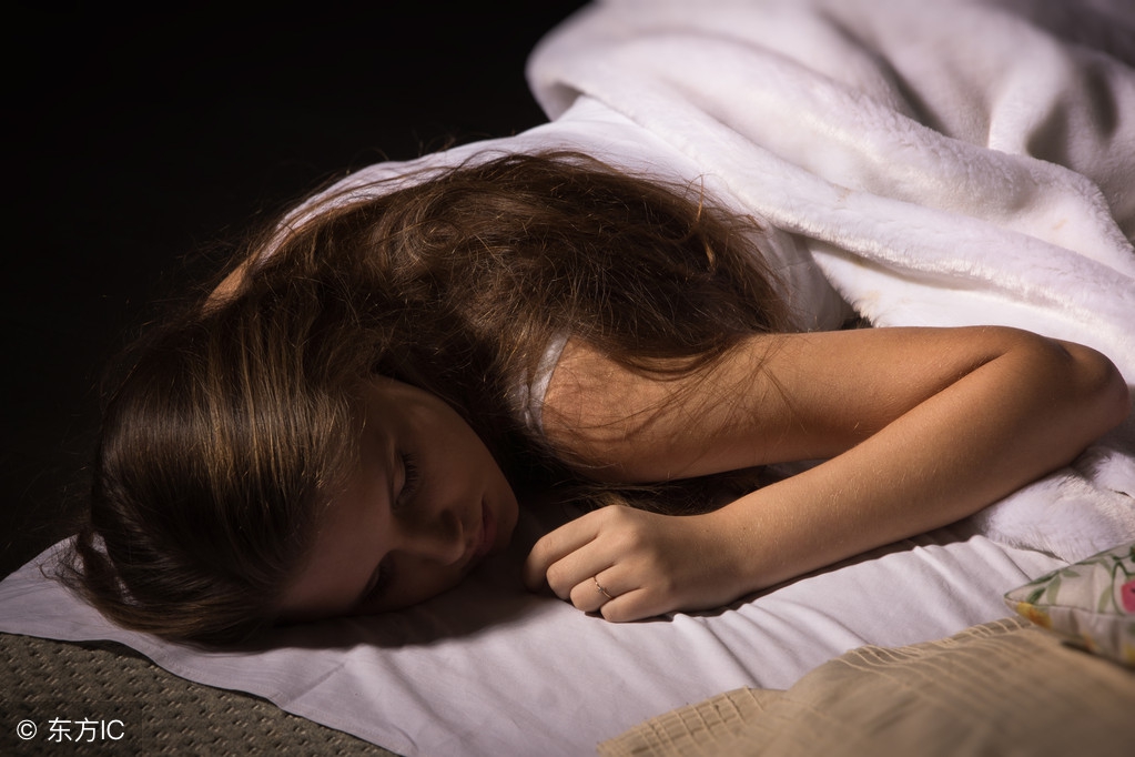 不吃晚餐的危害你知道吗,在学校不吃晚餐对身体有多大害处