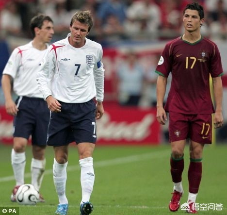 贝克汉姆为啥从10号换成7号,为什么贝克汉姆的吊射能成名