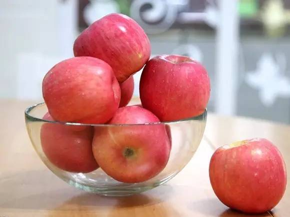 大暑节气孕妇吃什么好,天气热孕妈都吃啥水果好