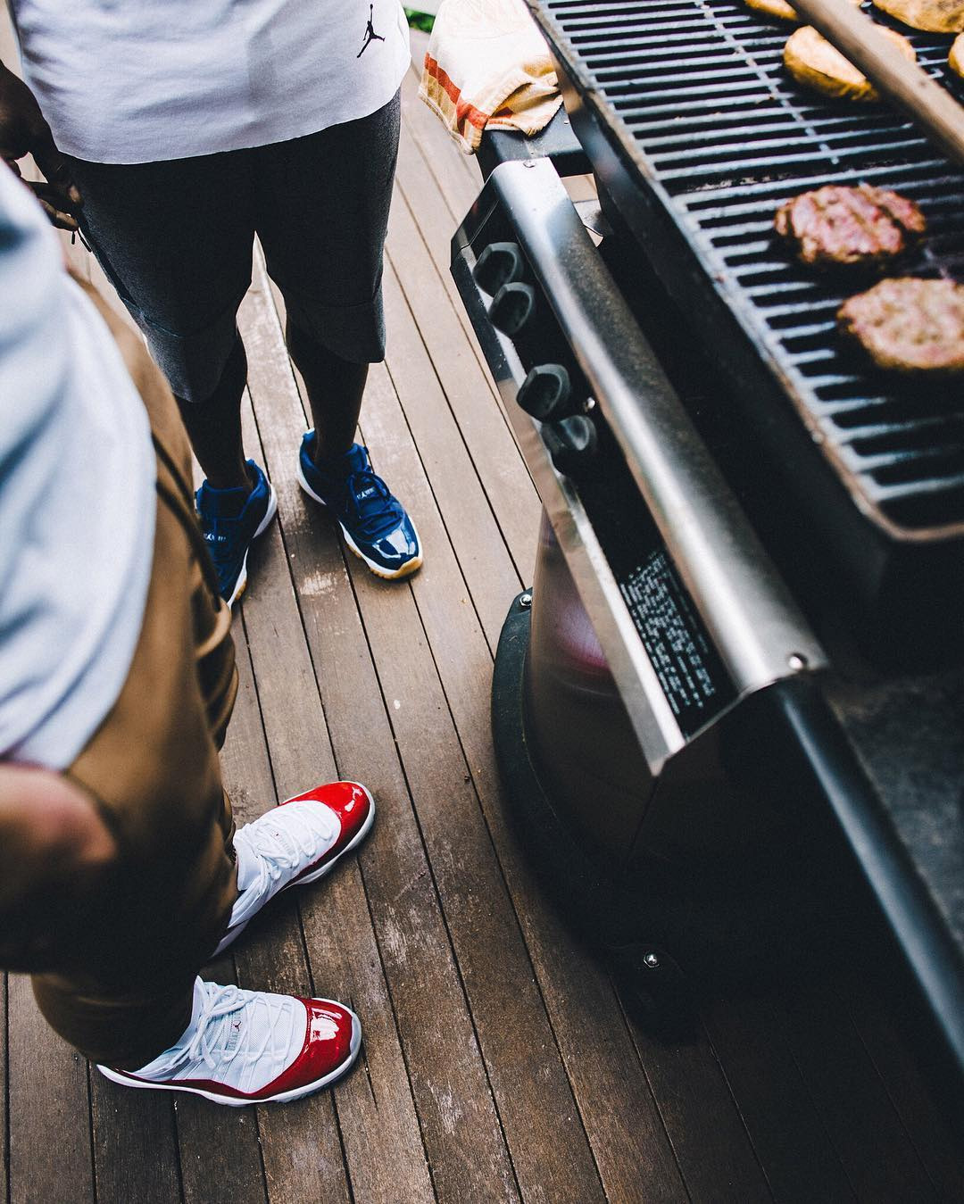 球鞋信息一览|夜光底750Boost、全黑NMD相隔一天发售,要剁脚了