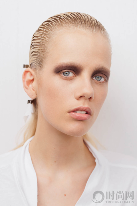 迪奥dior2018早春度假系列时装秀,dior迪奥早春成衣系列发布秀