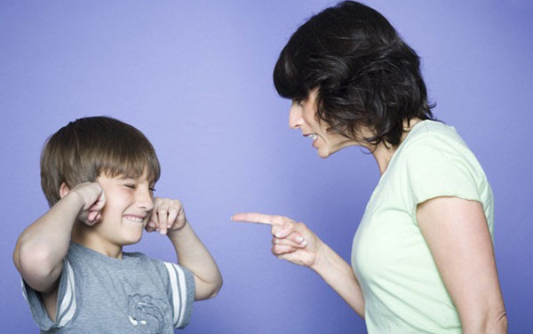 多动症频繁眨眼该怎么办,孩子频繁眨眼需要怎么干预