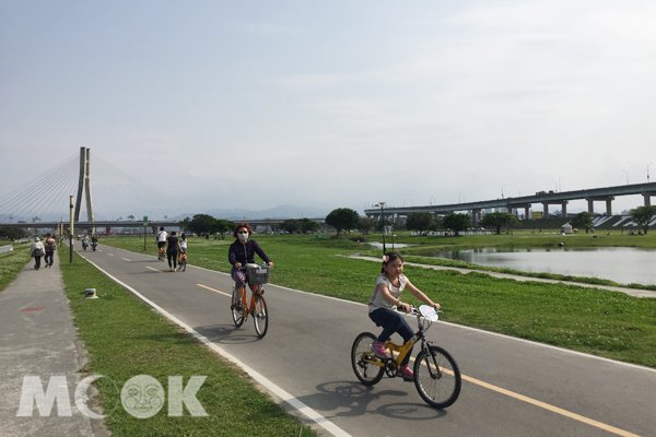 假期旅游攻略二人附近一日游,假期旅游攻略推荐2-3天附近一日游