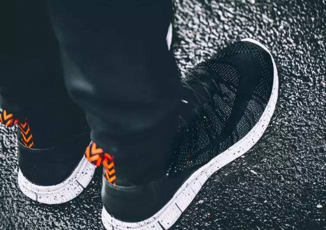 赵云单挑吕布出什么装备,吕布和赵云对抗路