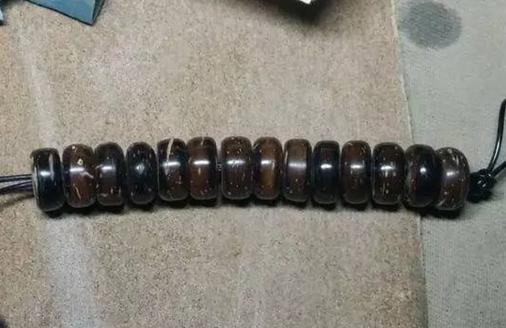 低调才是炫耀：亲手制作椰壳手串详解！