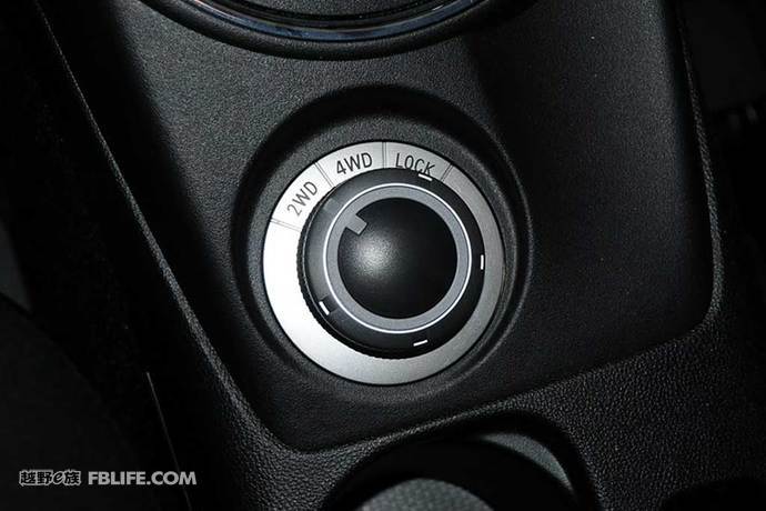 广汽三菱劲炫2016款1.6排量,三菱劲炫2020款驾驶体验