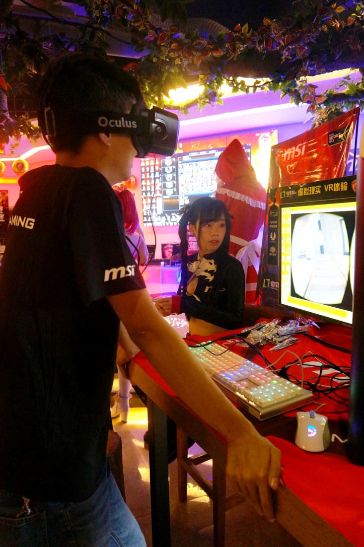 微星MGA眉山第六站LOL决赛,富勒成唯一键鼠赞助商