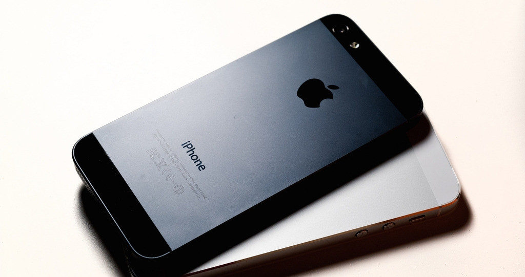 iphonese和5s怎么选,iphonese好还是5s好