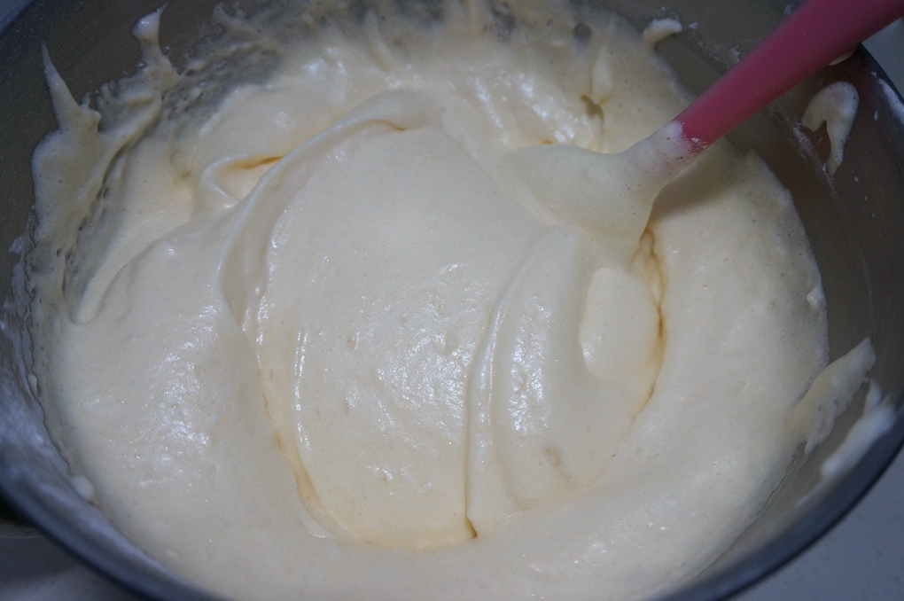 自己在家做蛋糕怎么都不成功,自己在家做蛋糕卖最简单的方法