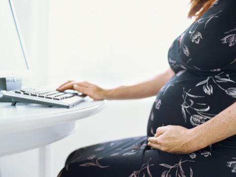 孕妇痔疮有肉球脱出可以顺产吗,严重痔疮可以顺产吗