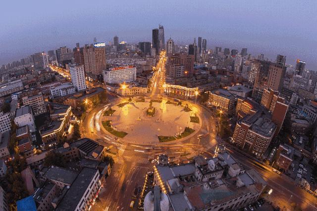 了不起的新松！了不起的沈阳！