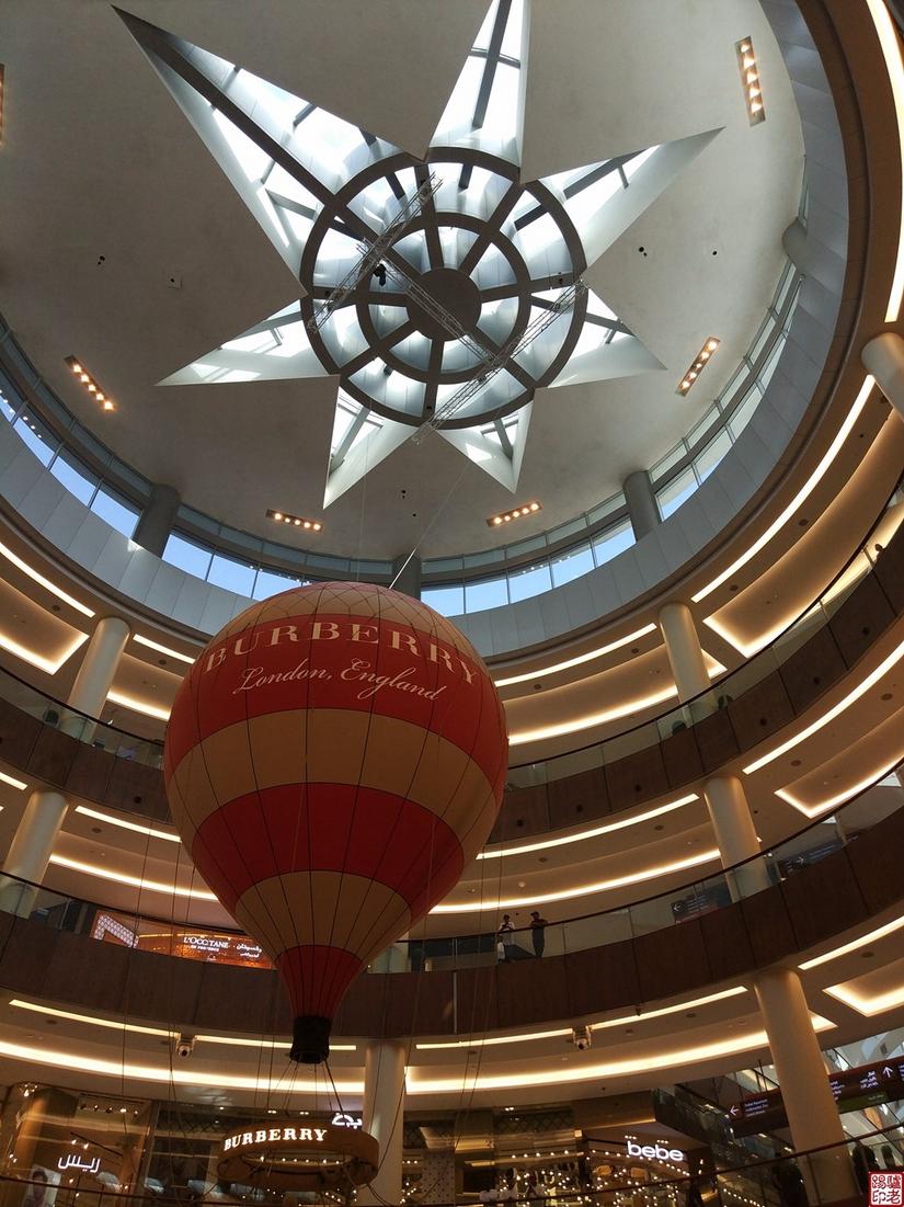 迪拜哈利法塔电梯速度,迪拜最高大楼哈利法塔