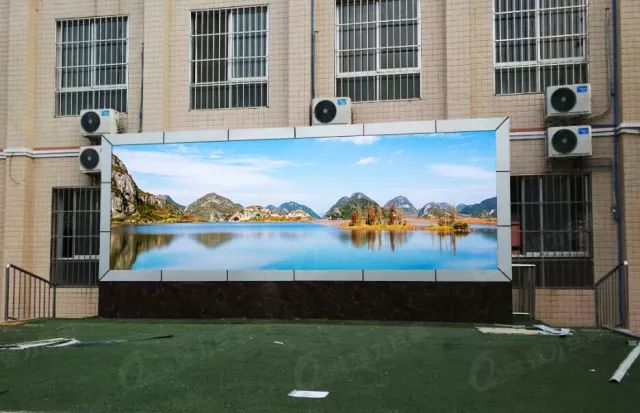 户外小间距透明屏,高清小间距led屏幕