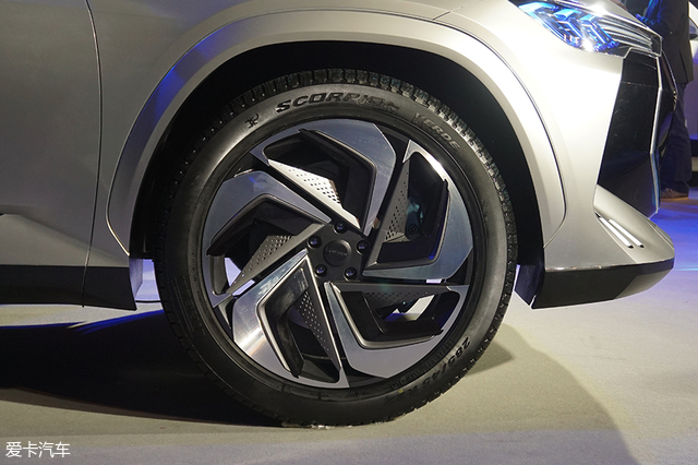 捷途概念车jetourx动态欣赏,捷途轿跑suvjetourx什么时候上市