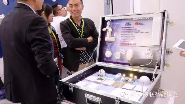 智能家居展览大场面,礼品产品展会现场人山人海