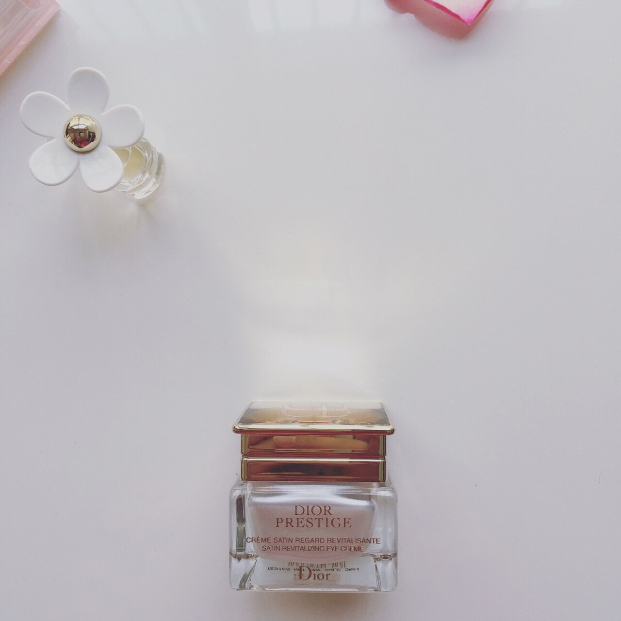 哪款平价眼霜比较好用,去细纹黑眼圈眼霜平价50元左右