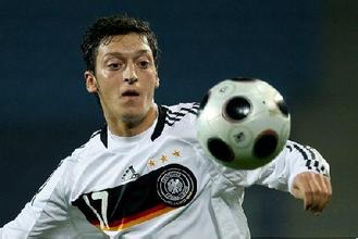 小跳蚤是谁的外号,小跳蚤是哪个球星的昵称