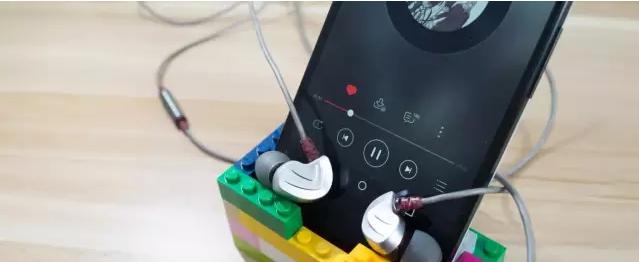 耳塞戴不稳怎么解决,耳塞太软了戴不进去怎么办