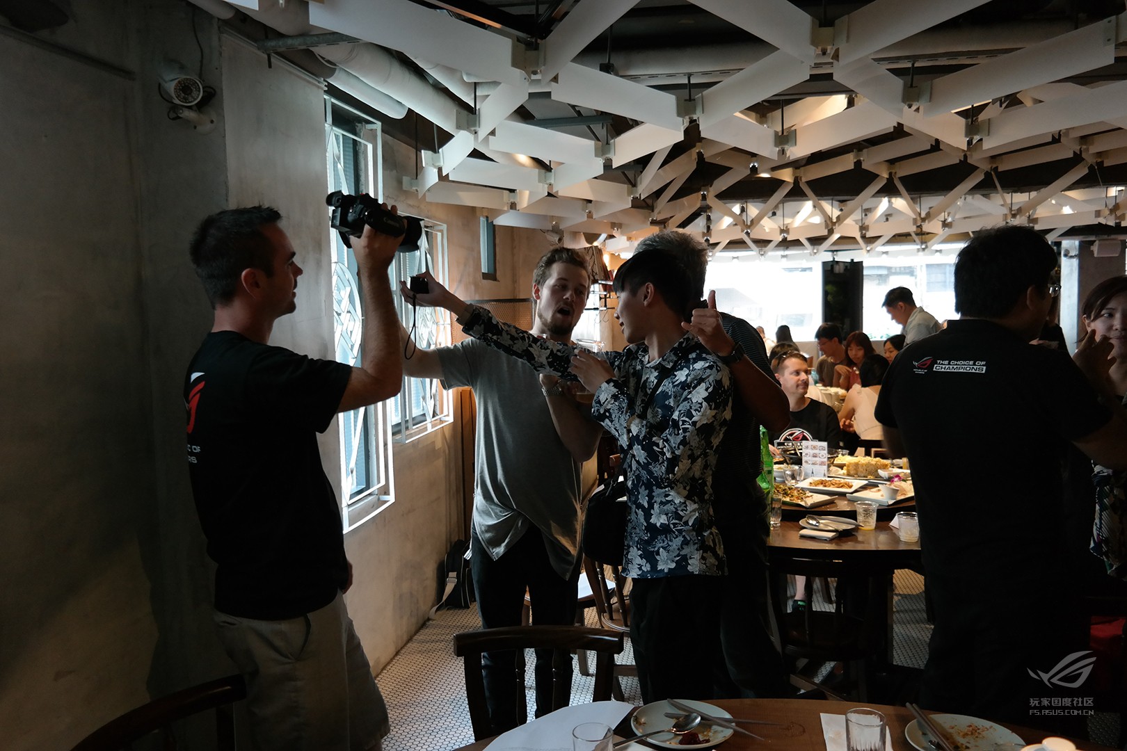 rog败家国度外设,rog败家之眼华硕主机