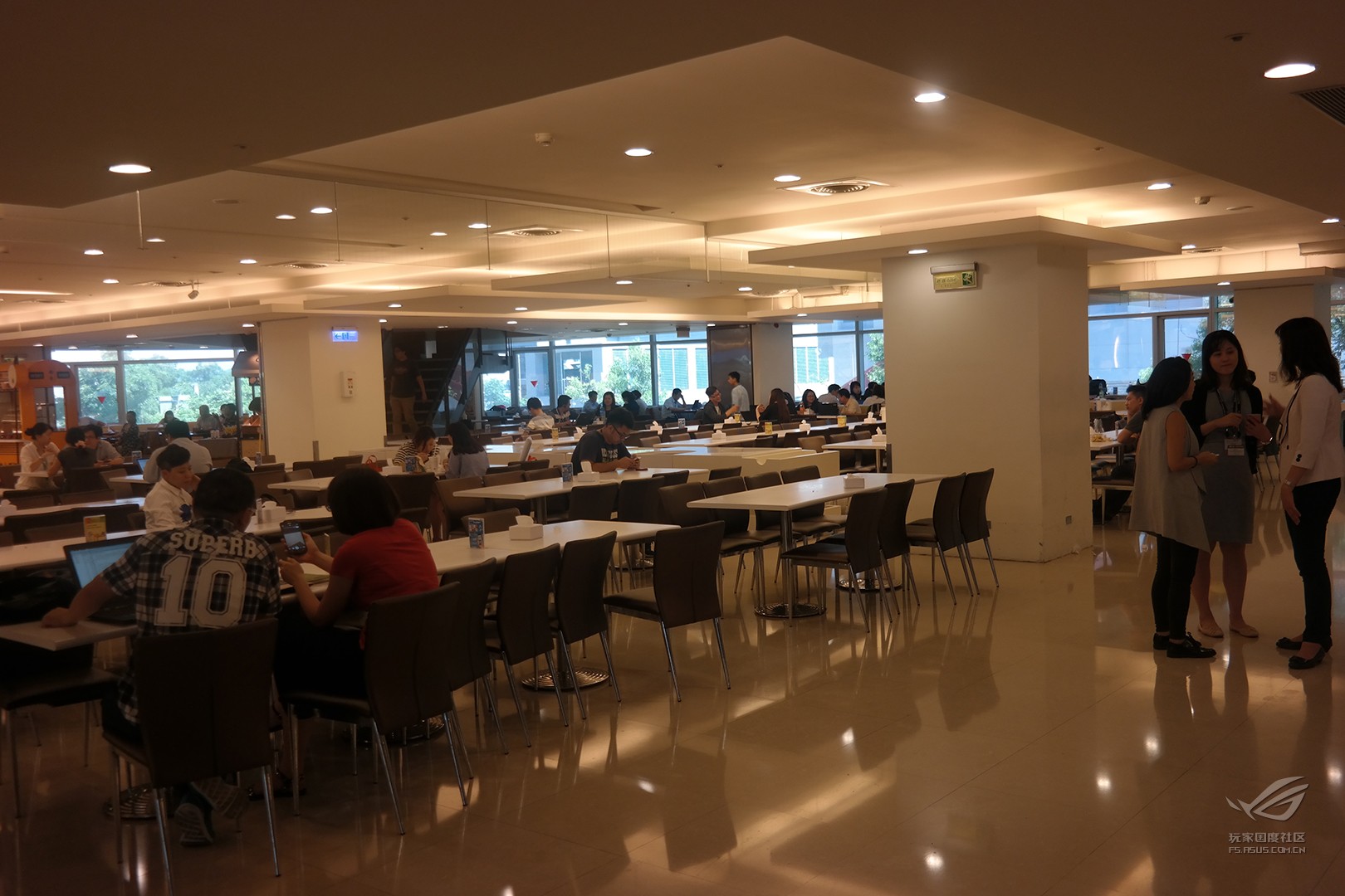 rog败家国度外设,rog败家之眼华硕主机