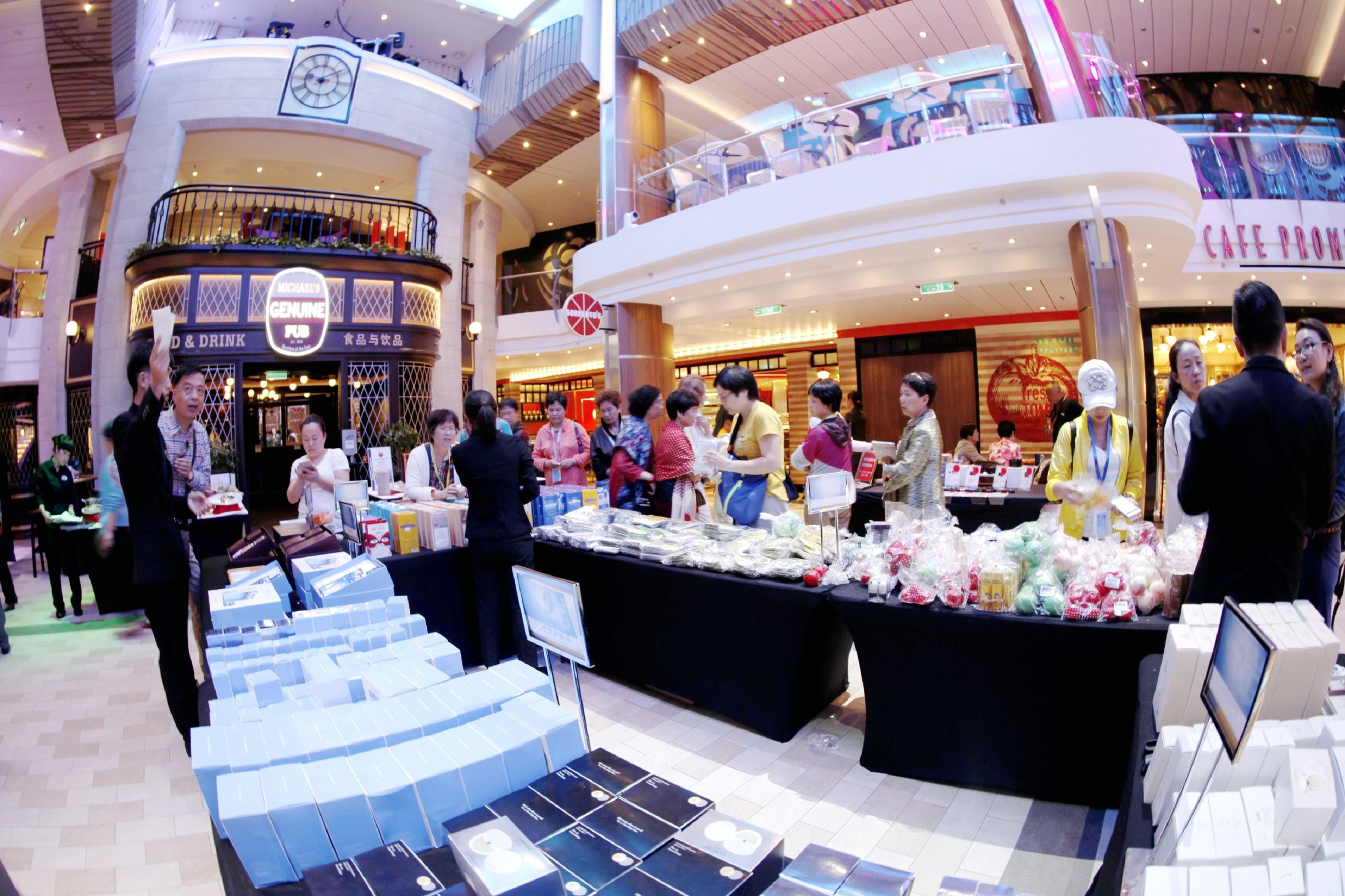 海洋量子号游记,如何乘坐海洋量子号