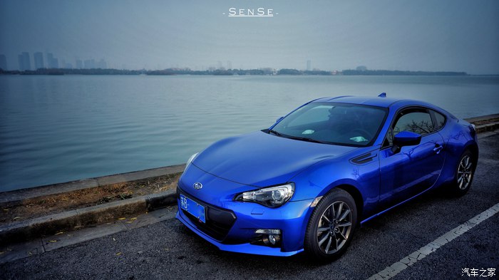 玩车报告斯巴鲁brz,新款斯巴鲁brz试驾