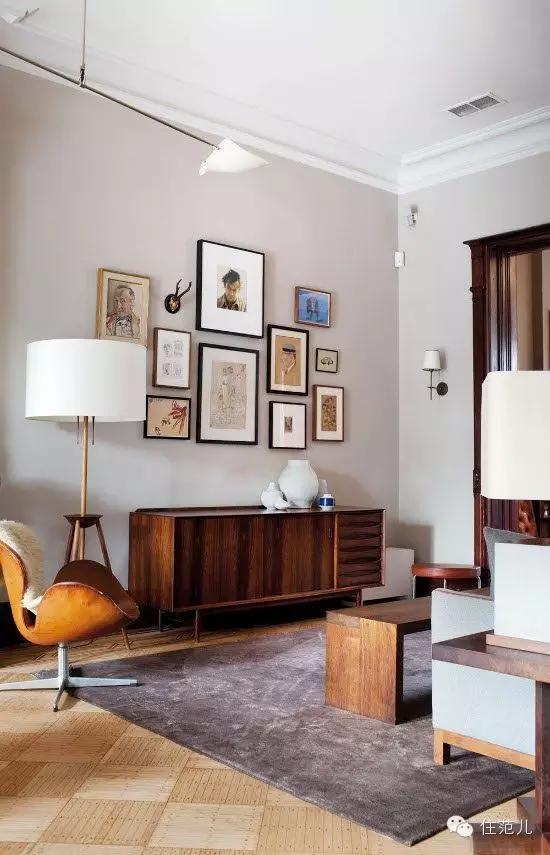 照片墙歪了怎么恢复,照片中的墙歪了