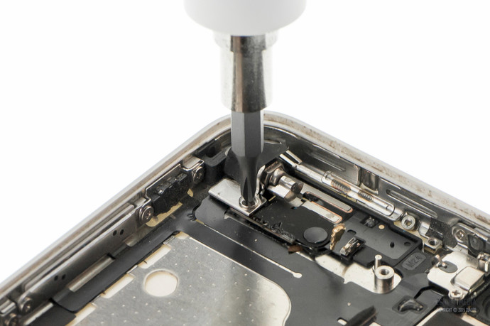 拆iphone5c教程,苹果5c换后壳