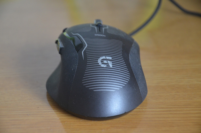 罗技g500s和g502哪个好,罗技g502和g600哪个好