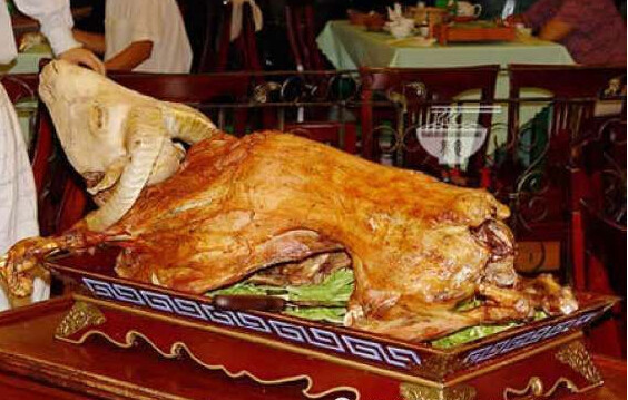 大武口呼伦贝尔风情园烤全羊团购,呼伦贝尔旅游必吃的十大特色美食